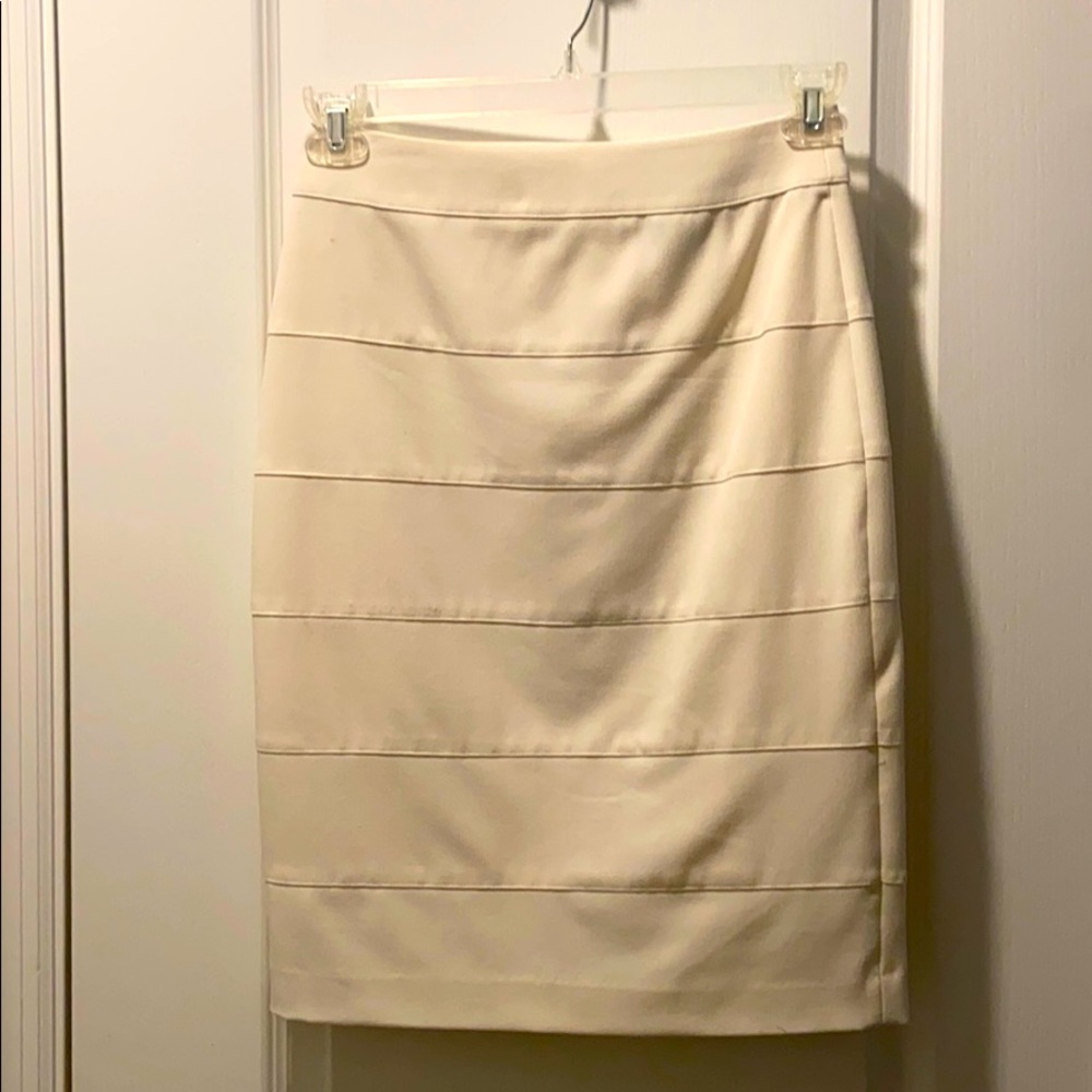 Cream pencil skirt